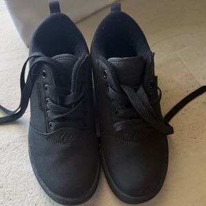 Heelys Black Lace-Up Shoes